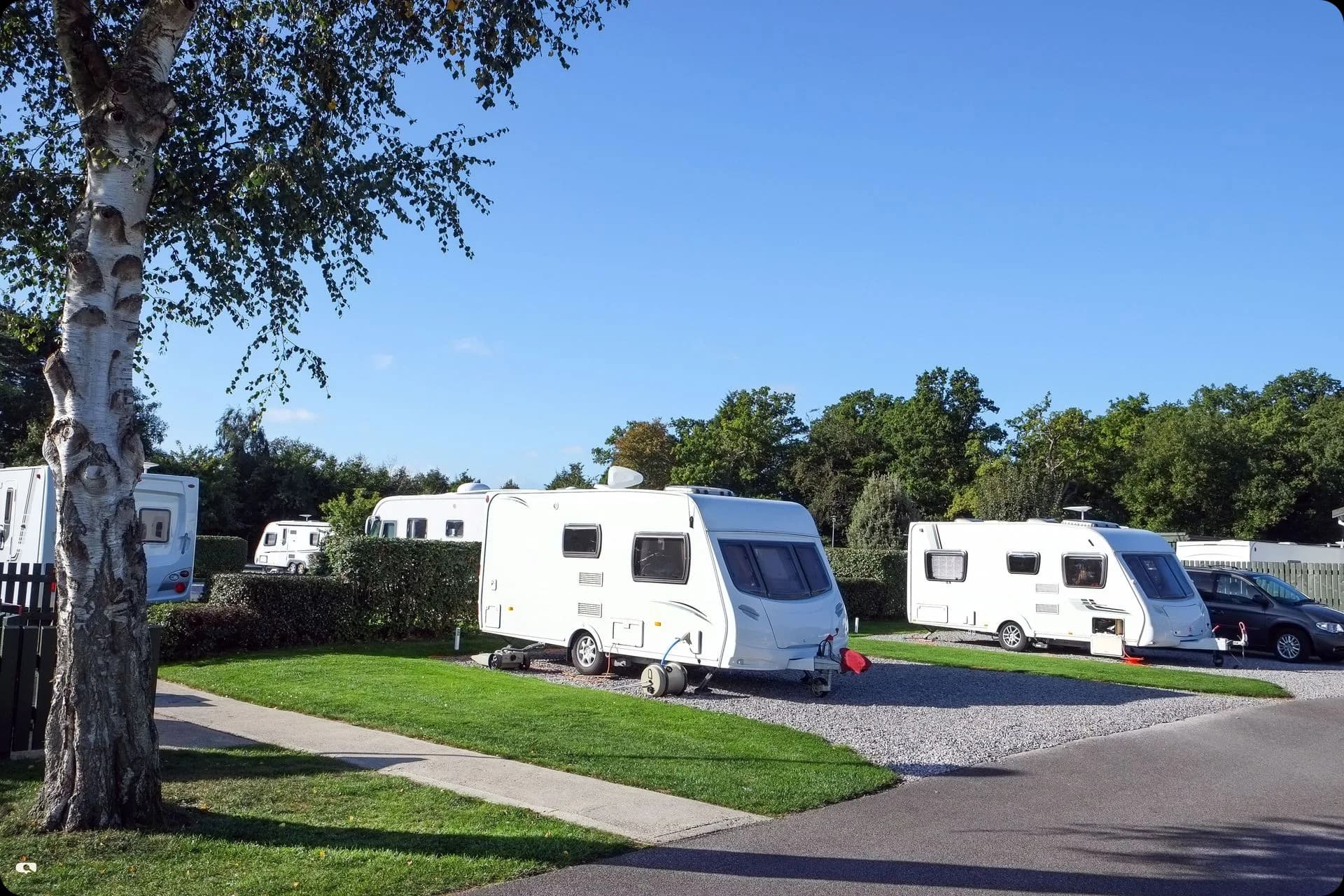 mobile caravan engineer vs workshop
